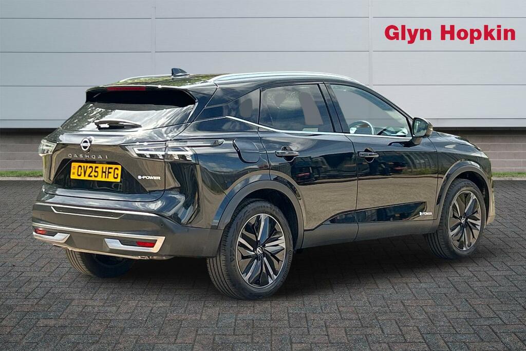 Nissan Qashqai 1.5 E-power Tekna OV25HFG Black #3