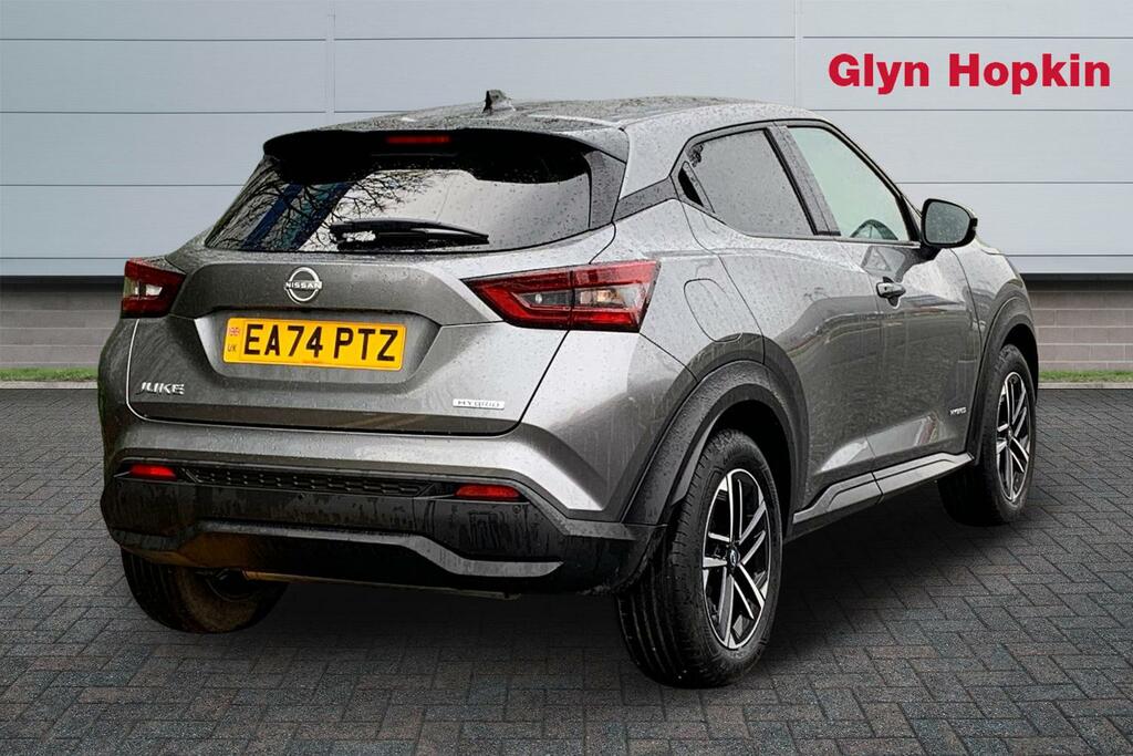 Nissan Juke 1.0 Dig-t Tekna Hatchback Silver #3