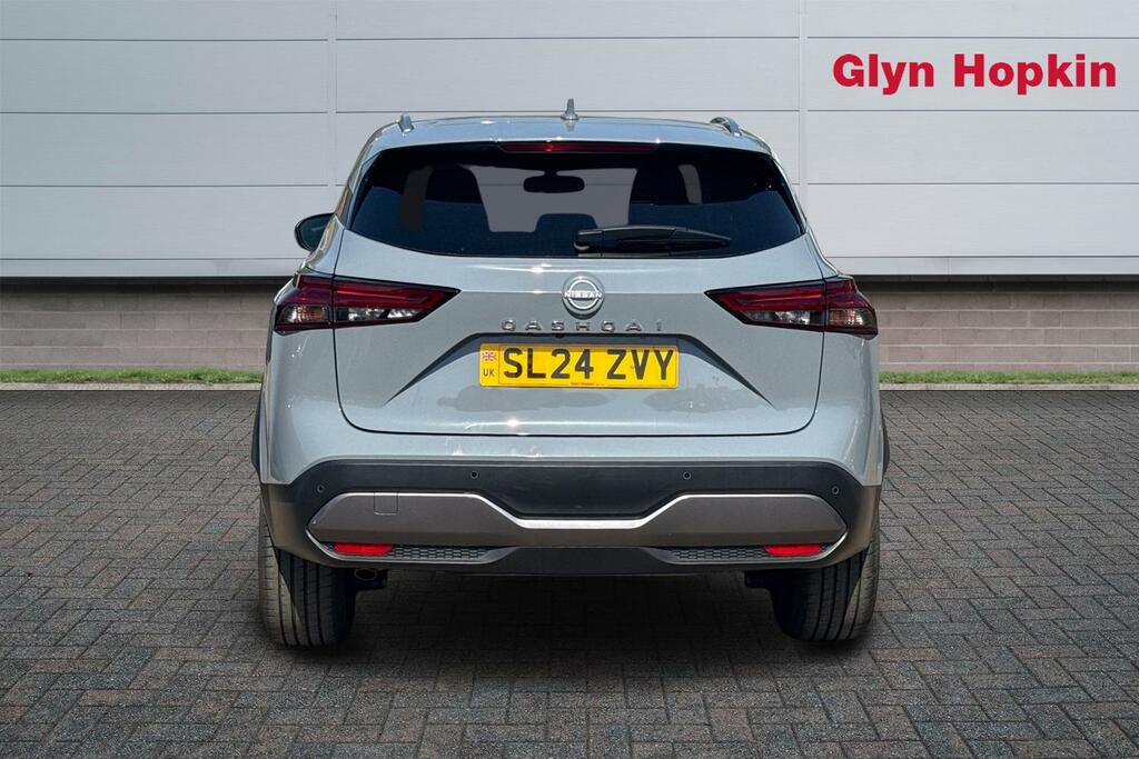 Nissan Qashqai 1.3 Dig-t Mh 158 N-connecta Xtronic Grey #4