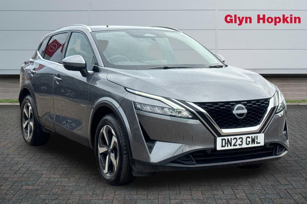 Nissan Qashqai 1.3 Dig-t Mh 158 N-connecta Xtronic DN23GWL