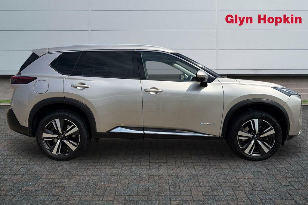 Nissan X-Trail 1.5 E-power E-4orce 213 Tekna SA23CNF Silver #2