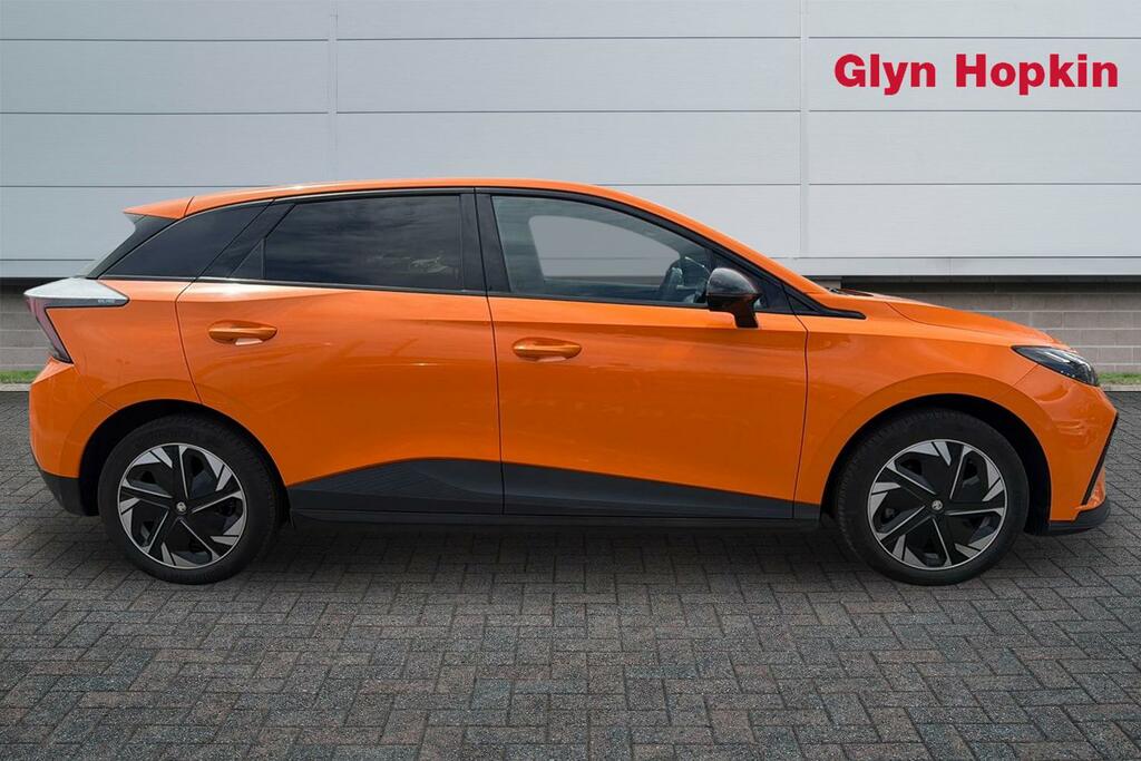 MG MG4 150Kw Trophy Ev Long Range 64Kwh KS23FPF Orange #2