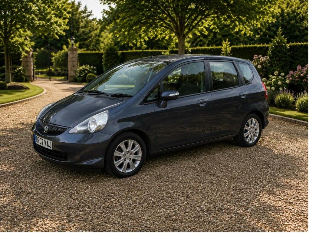 Honda Jazz Se Grey