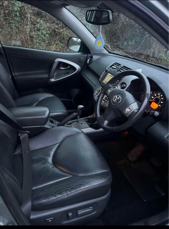 Toyota Rav 4 Xt5 D-4d Red #12