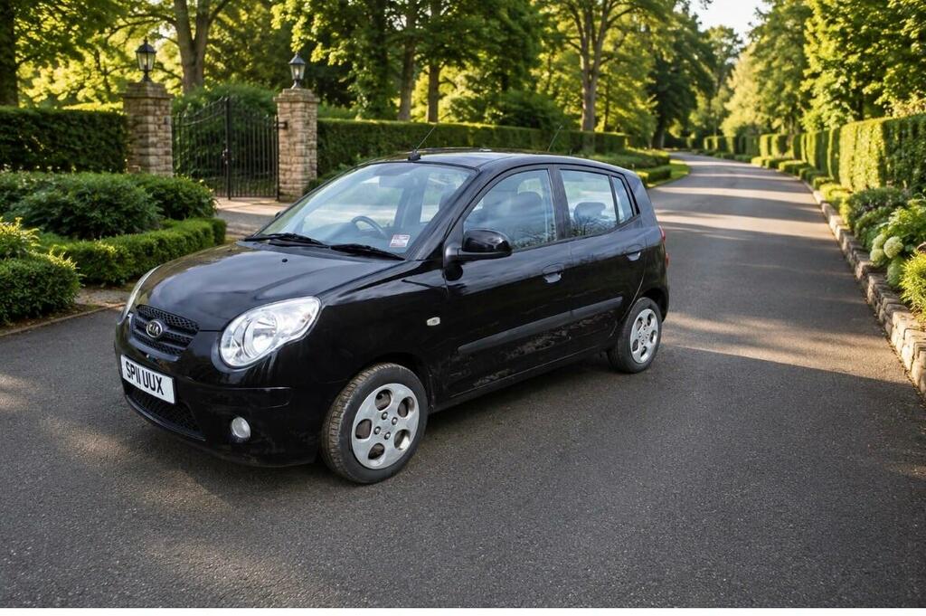 Kia Picanto Domino Black #6