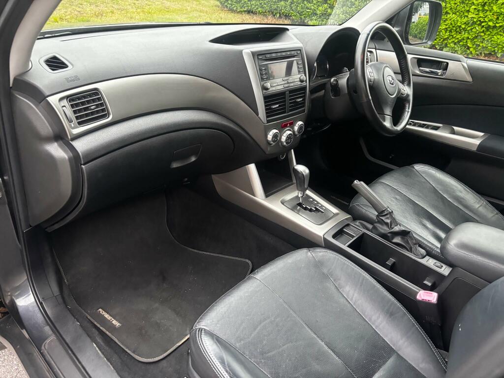Subaru Forester 2.0 X Green #9