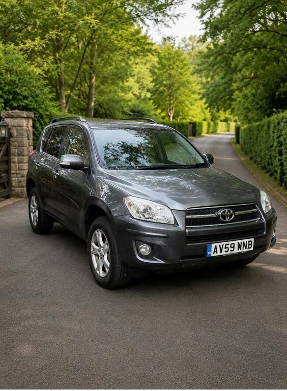 Toyota Rav 4 Xt-r Grey