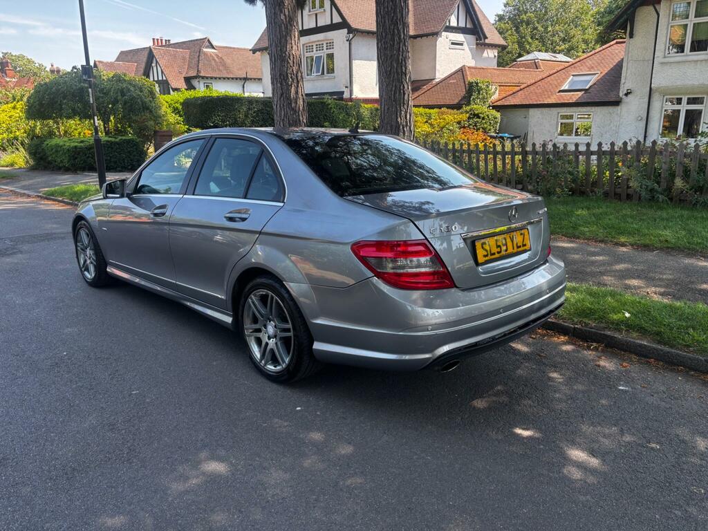 Mercedes-Benz C Class Se Cdi Red #4