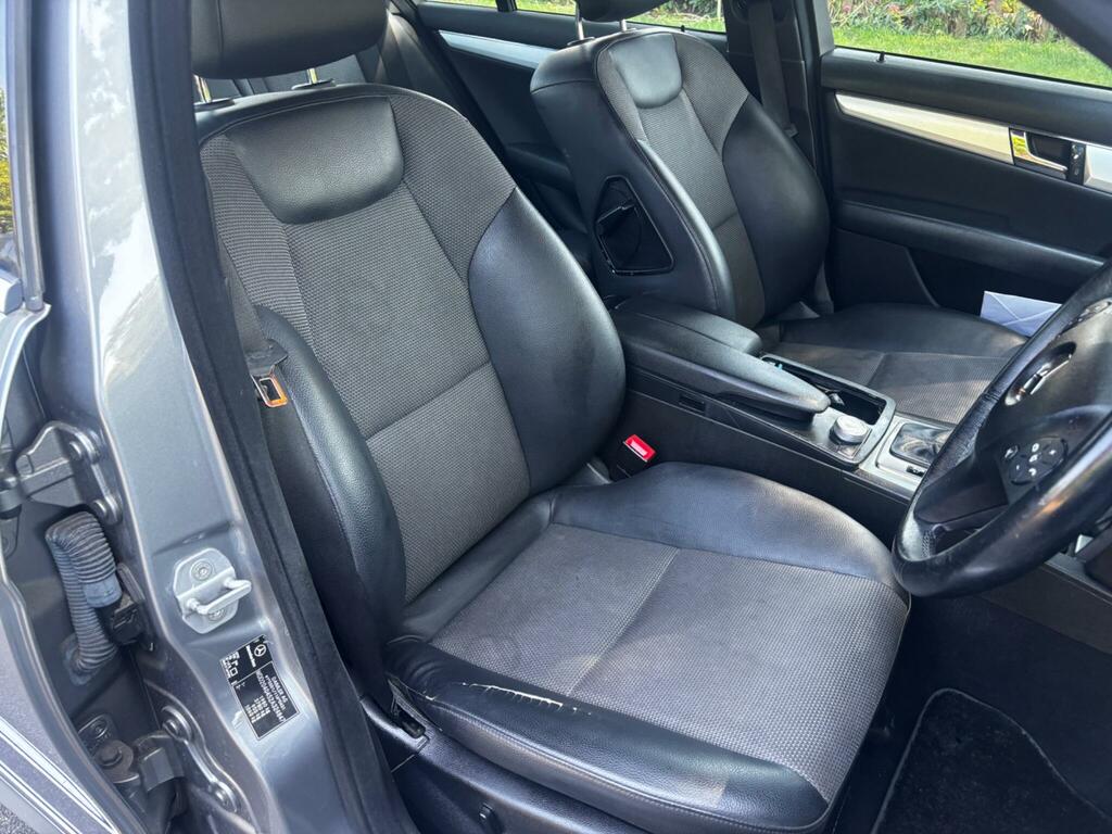 Mercedes-Benz C Class Se Cdi Red #16