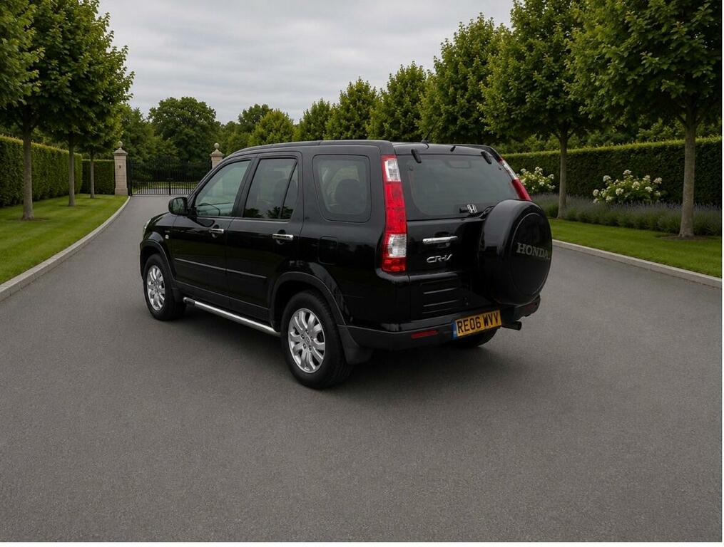 Honda Cr-V Sport Black #4