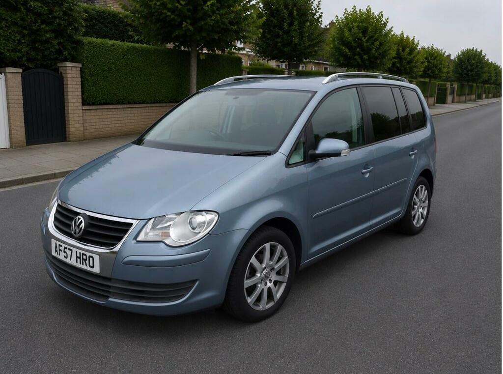 Volkswagen Touran Se Grey #4