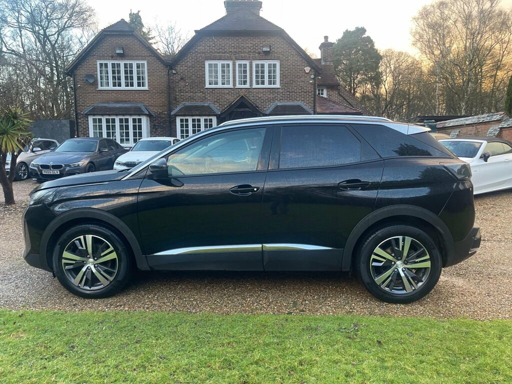Peugeot 3008 1.2 Puretech Allure Premium Suv Eat Eur LF71ULL Black #4
