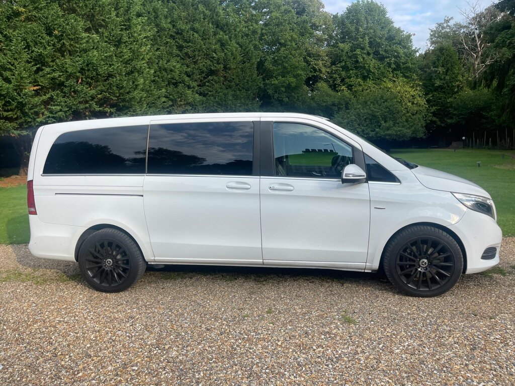 Mercedes-Benz V Class V220d Sport Lwb FJ66MKM White #3