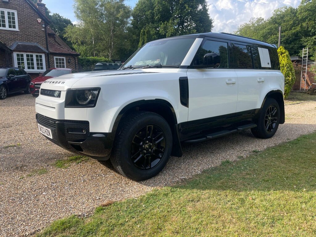Land Rover Defender 110 3.0 D250 Mhev X-dynamic Se Suv 4Wd SM23HZN White #2
