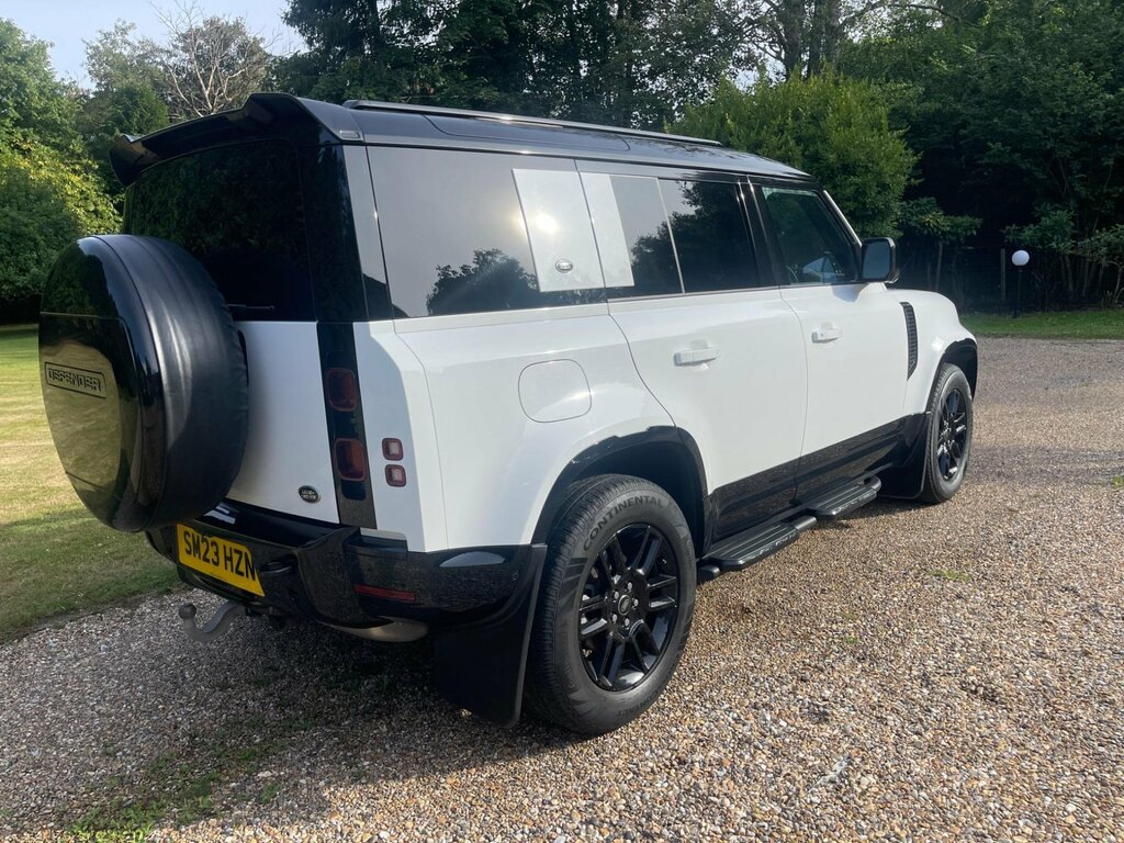 Land Rover Defender 110 3.0 D250 Mhev X-dynamic Se Suv 4Wd SM23HZN White #5