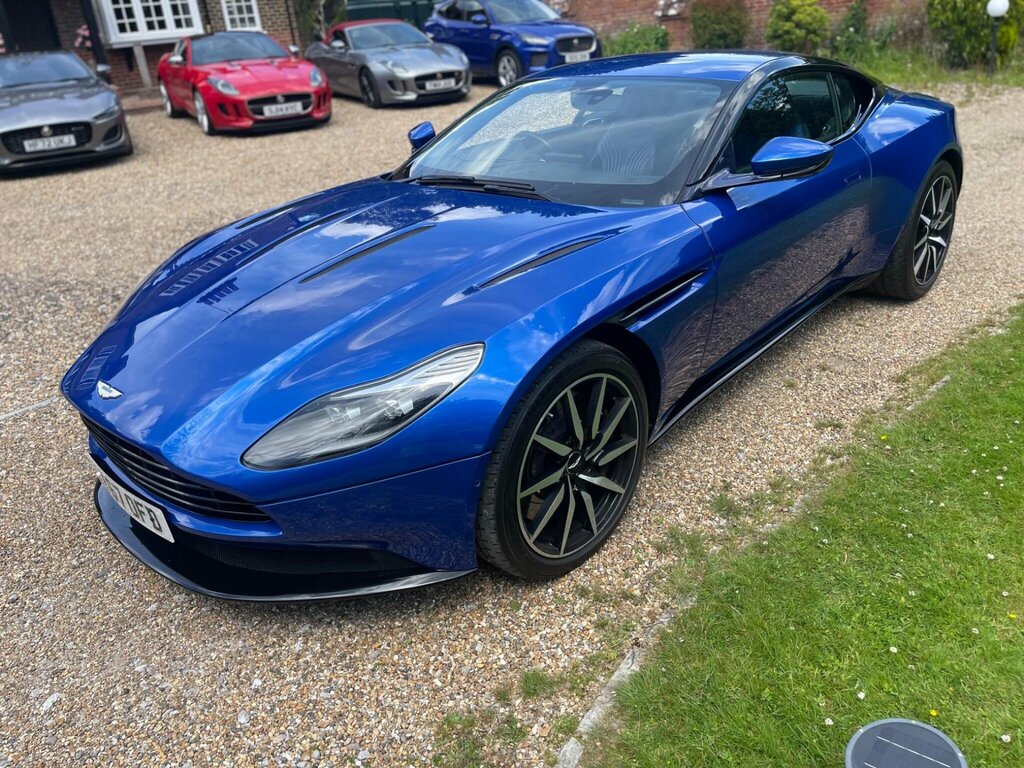 Aston Martin DB11 V12 Launch Edition Touchtronic #15