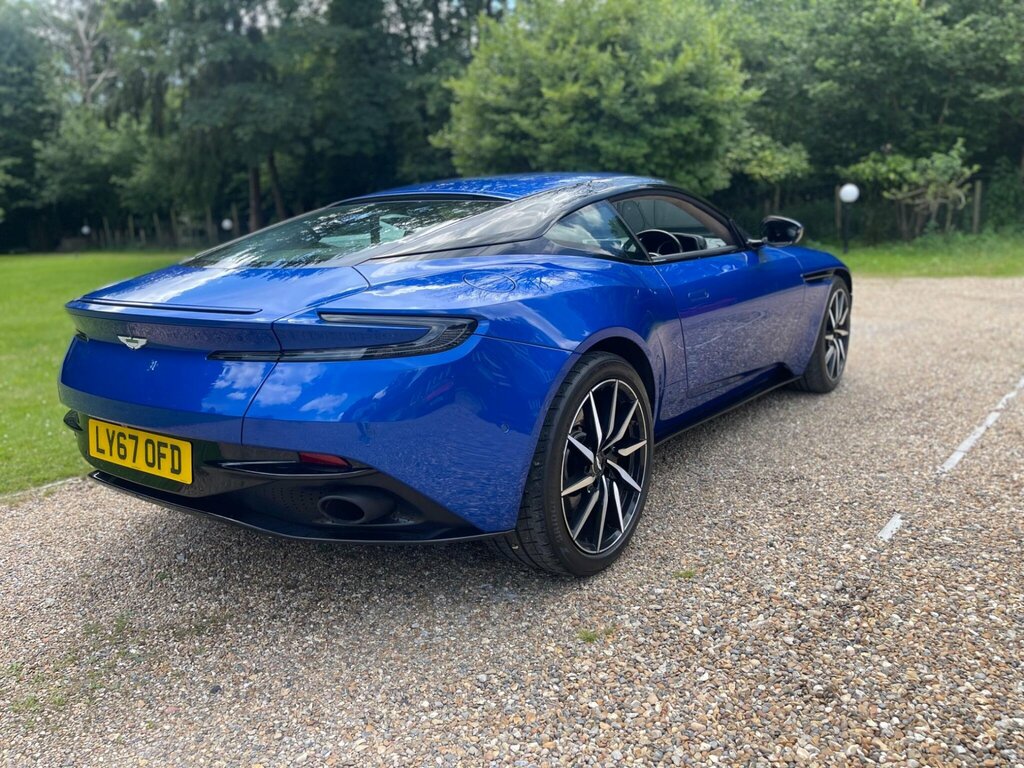 Aston Martin DB11 V12 Launch Edition Touchtronic #12