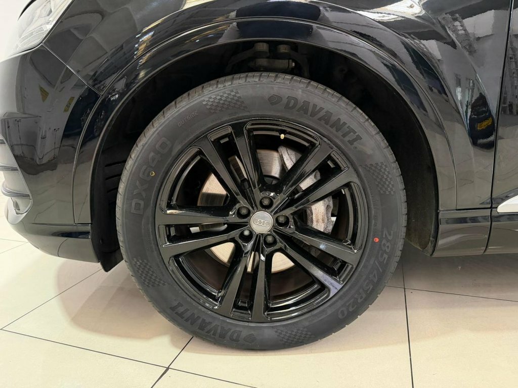 Audi Q7 3L S Line WR68FHX Black #6