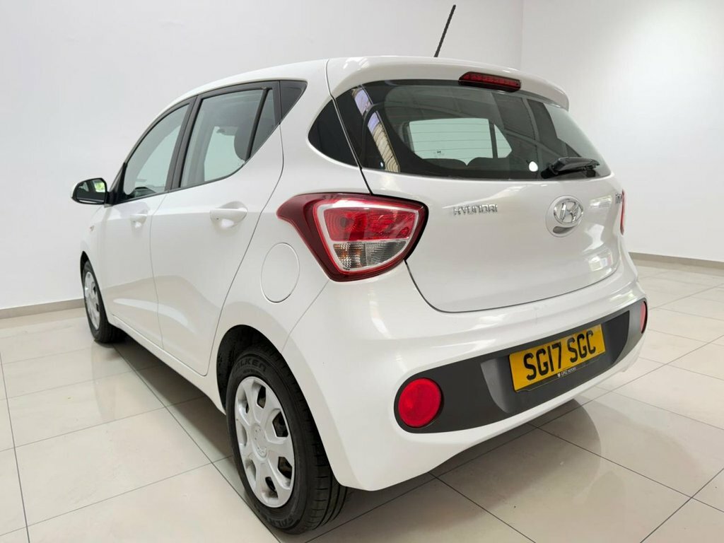 Hyundai I10 1L Se SG17SGC White #5