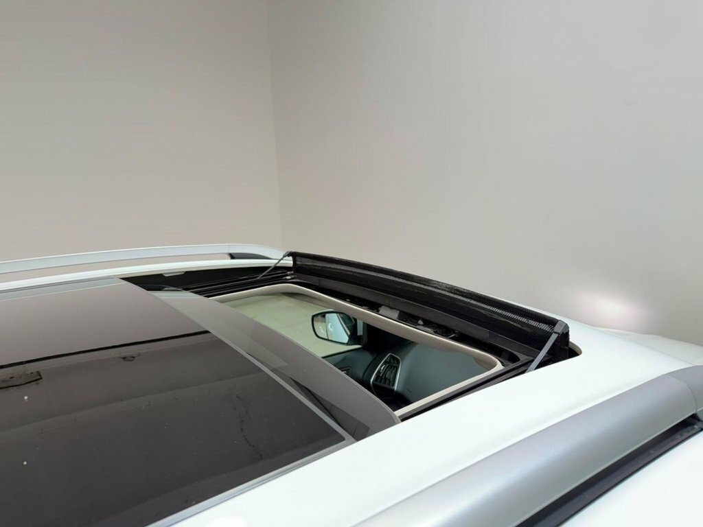 Ford Kuga 2L Titanium X MT64WYZ White #5