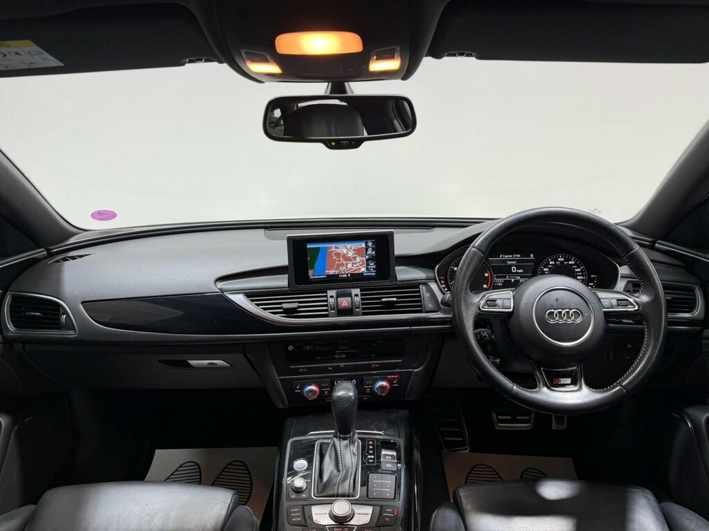 Audi A6 Avant 2L Black Edition White #4