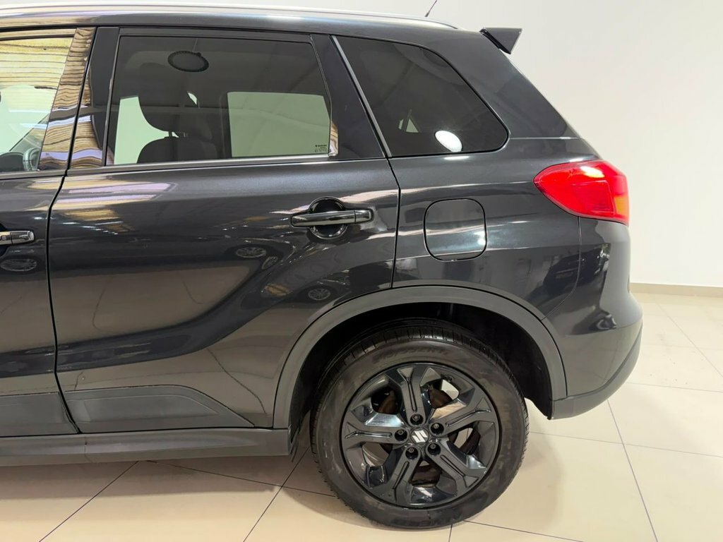 Suzuki Vitara 1.4L S Black #6