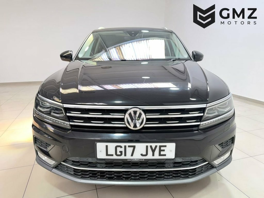 Volkswagen Tiguan 2L Sel LG17JYE Black #2