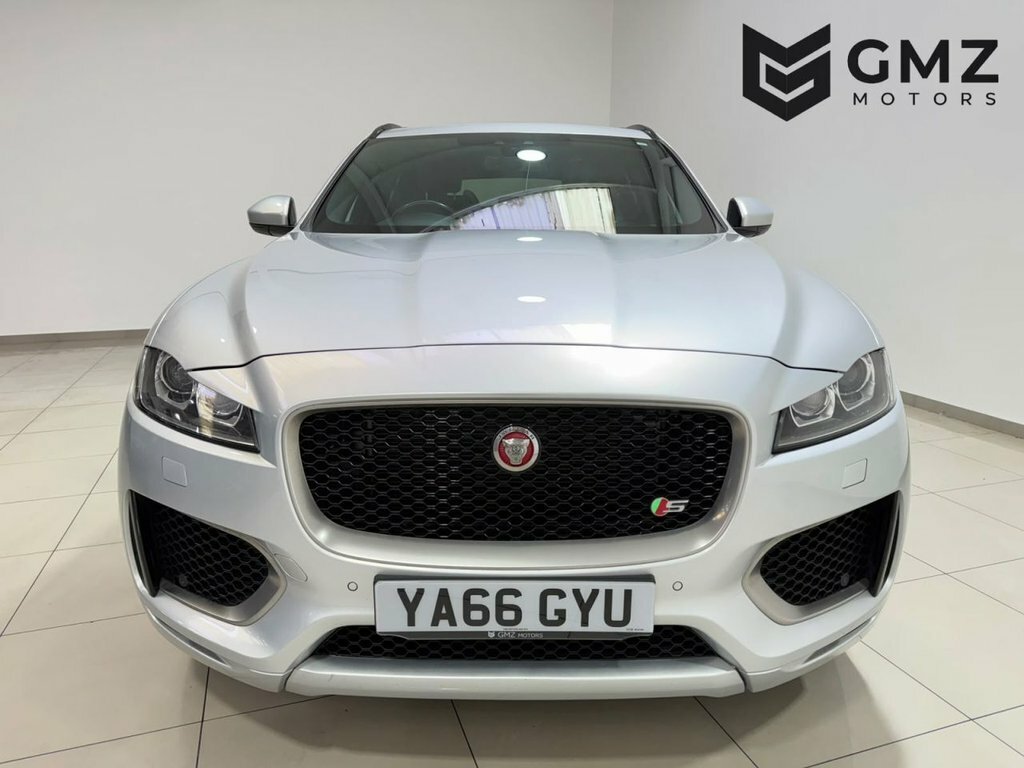 Jaguar F-Pace 3L S Silver #2