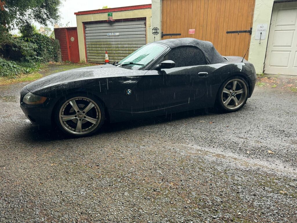 BMW Z4 Z4 Roadster Black #4