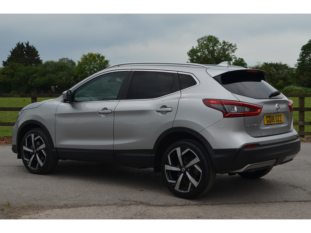 Nissan Qashqai Dig-t Tekna Silver #6