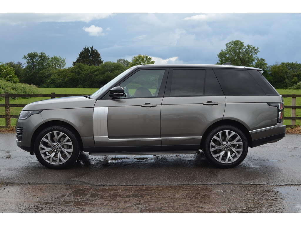 Land Rover Range Rover D300 Mhev Westminster CF21KLJ Silver #5