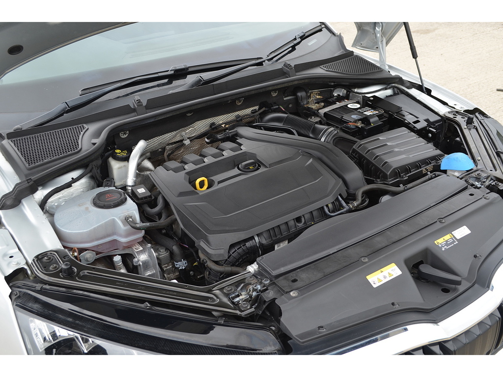 Skoda Octavia 2.0 Tdi 150 Se Technology  #32