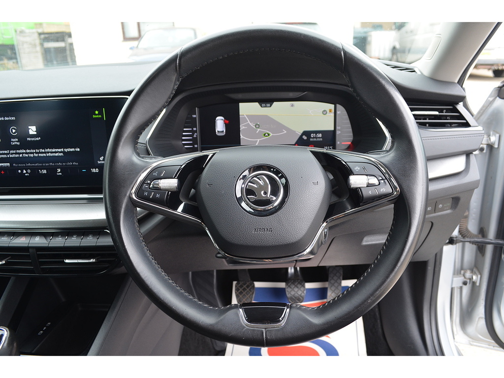 Skoda Octavia 2.0 Tdi 150 Se Technology  #12