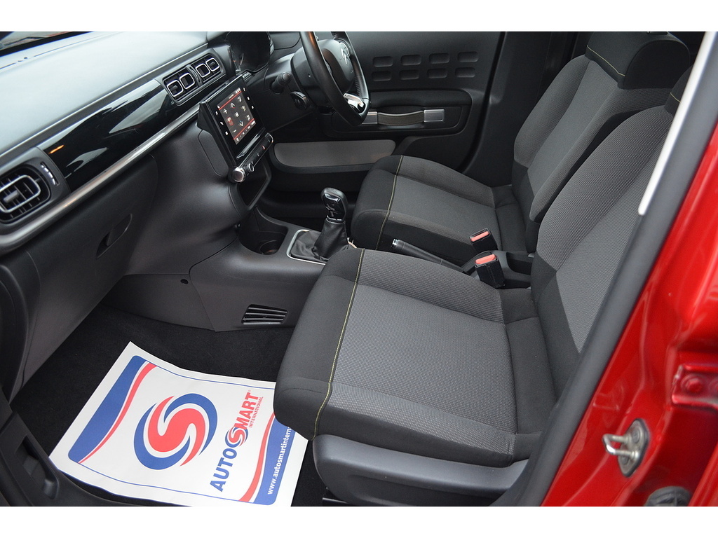 Citroen C3 1.2 Puretech 110 Shine Plus Eat6 Black #12