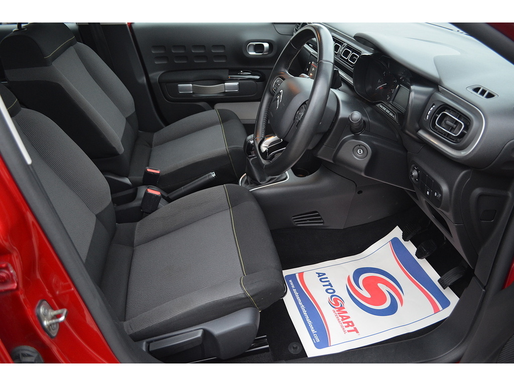 Citroen C3 1.2 Puretech 110 Shine Plus Eat6 Black #10