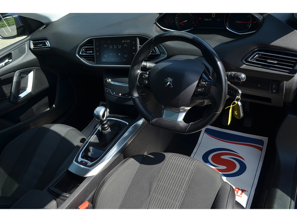 Peugeot 308 SW Puretech Allure Blue #2