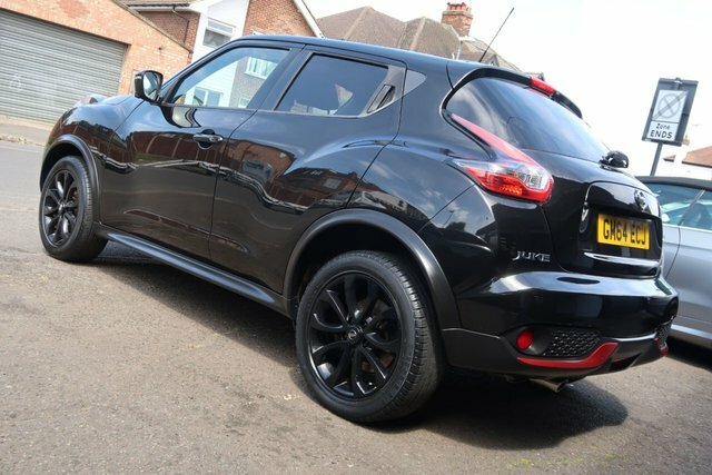 Nissan Juke 2014 1.2 Dig-t Tekna Suv Euro 5 GM64ECJ Black #6