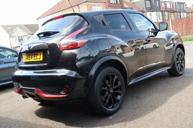 Nissan Juke 2014 1.2 Dig-t Tekna Suv Euro 5 GM64ECJ Black #3