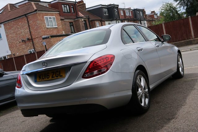 Mercedes-Benz C Class 2016 2.0 C200 Se Saloon 7G-tronic Euro Silver #4