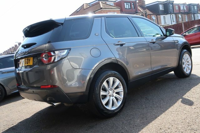Land Rover Discovery Sport 2016 2.0 Td4 Se Tech Suv 4Wd Euro Grey #3