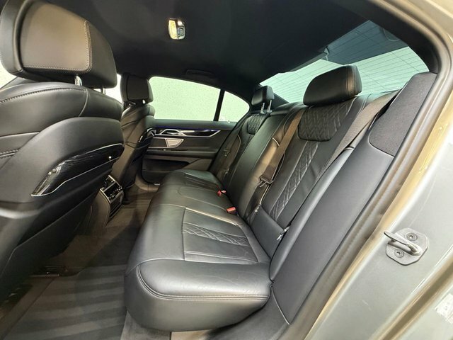 BMW 7 Series 3.0 745E 12Kwh M Sport Saloon Plug-in H Grey #4