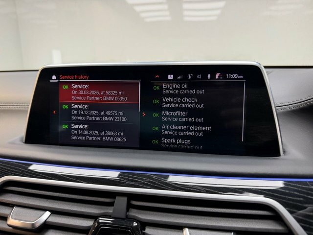 BMW 7 Series 730D Xdrive Mht Blue #40