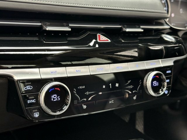 Genesis G80 272Kw Luxury 87.2Kwh Awd 2022 Blue #24