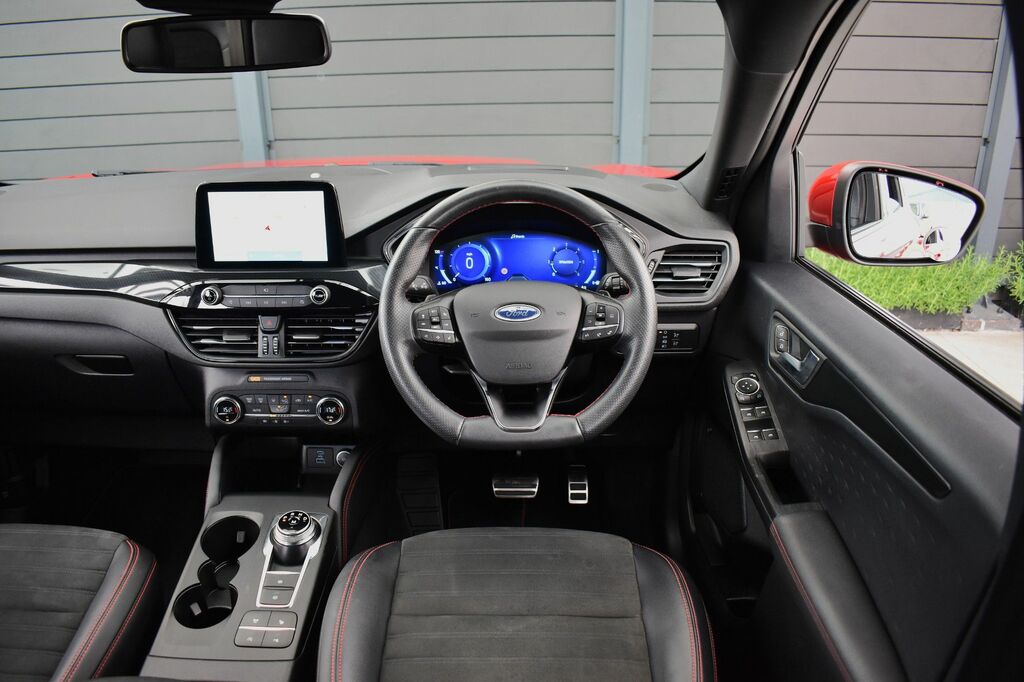 Ford Kuga 2.0 Ecoblue St-line First Edition Suv A EX70ZKZ Red #4