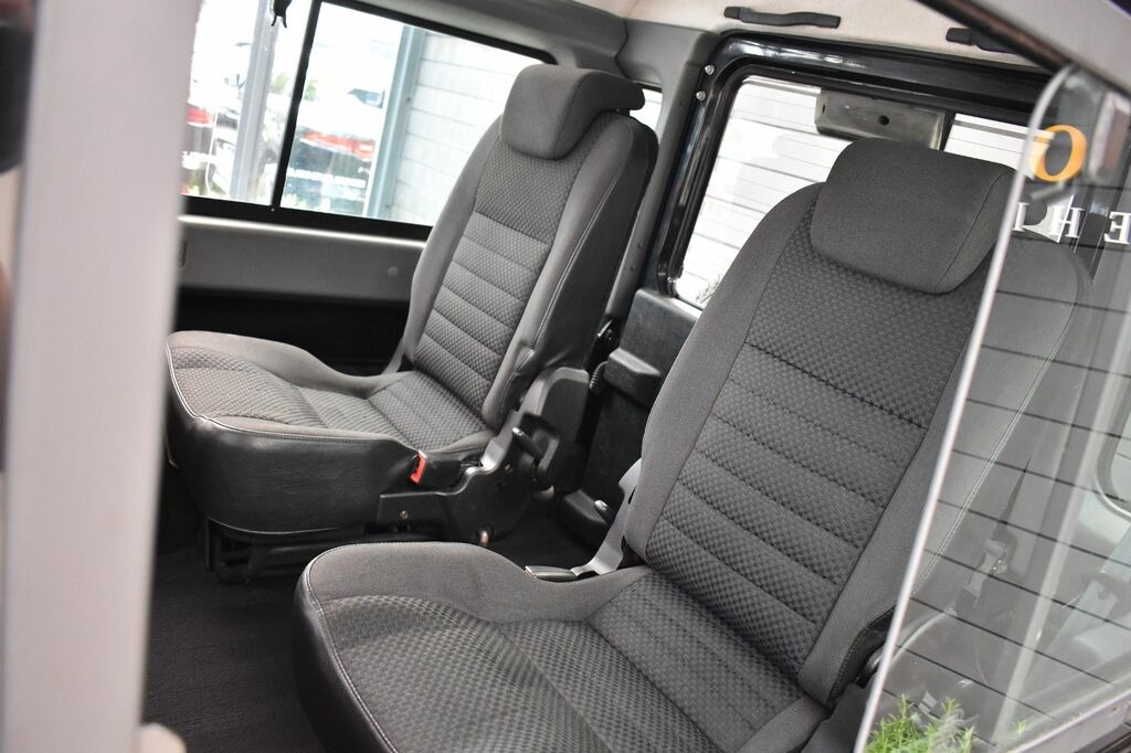 Land Rover Defender Silver #42