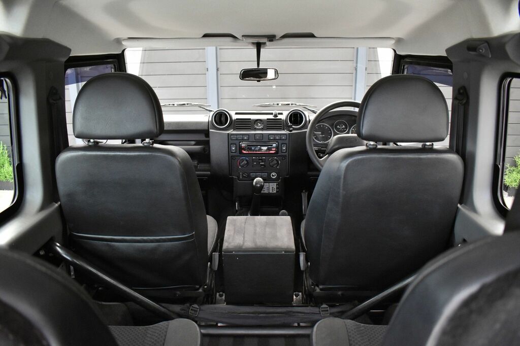 Land Rover Defender Silver #11