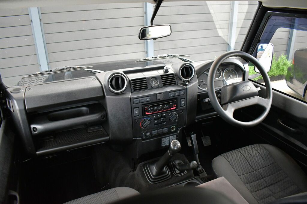 Land Rover Defender Silver #46