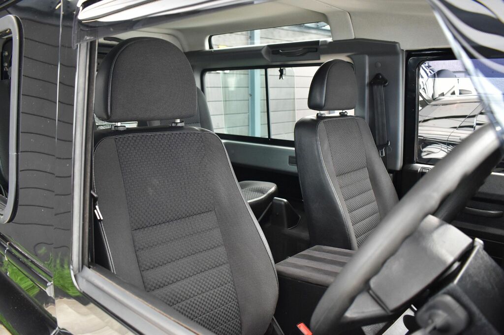 Land Rover Defender Silver #54
