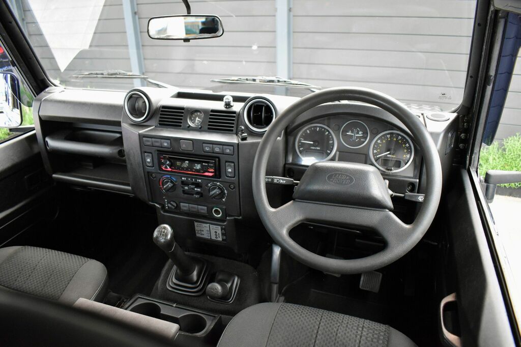 Land Rover Defender Silver #21