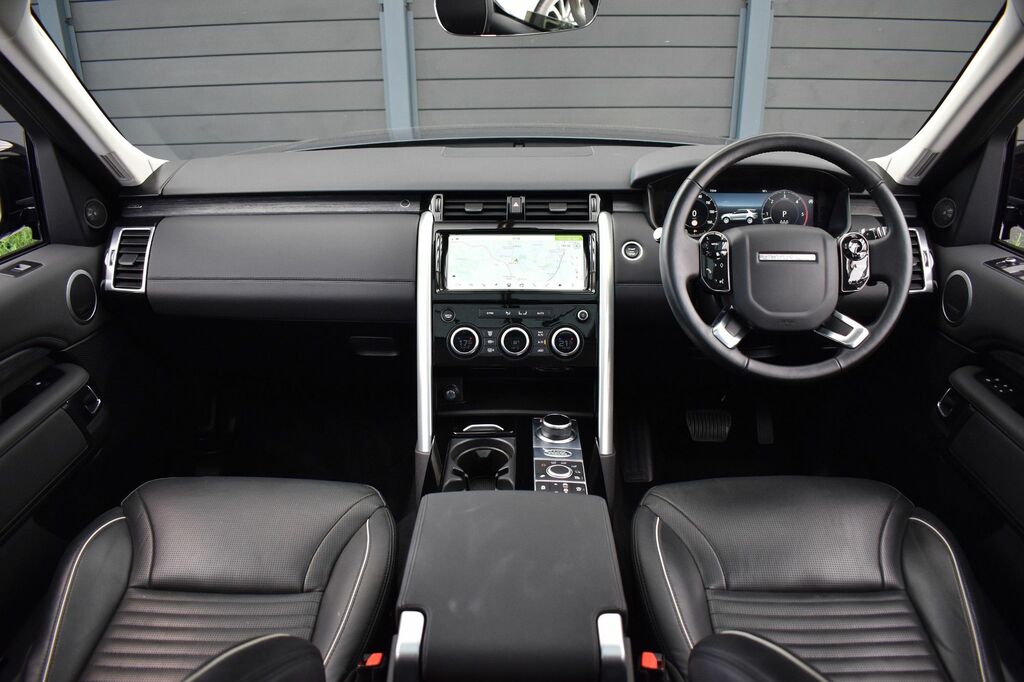 Land Rover Discovery 3 .0 Sdv6 Se 302 Bhp White #16